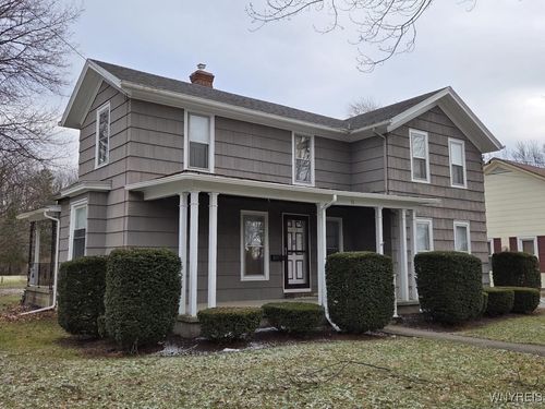 51 South St, Le Roy, NY, 14482-1223 | Card Image