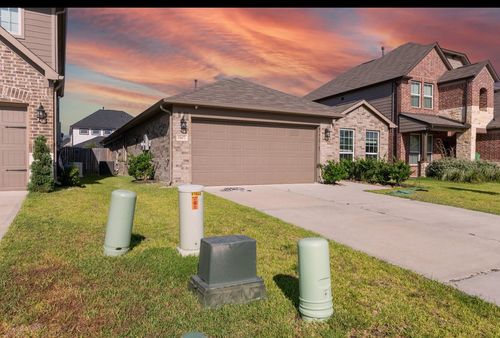1807 Cypress Canyon Trl, Conroe, TX, 77301 | Card Image