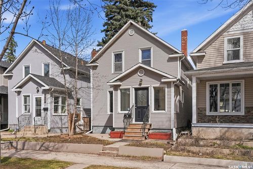 1715 Coy Ave, Saskatoon, SK, S7M0H8 | Card Image