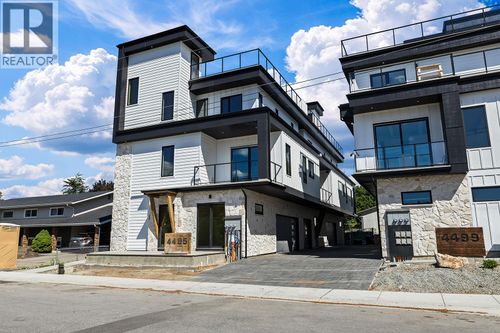 2-4495 Walker Rd, Kelowna, BC, V1W1Z5 | Card Image