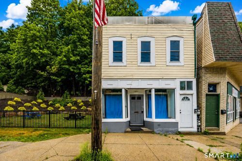 720 Main St, Winsted, CT, 06098-1415 | Card Image