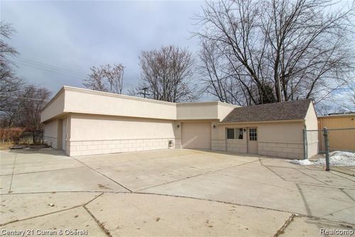 28302 Joy Rd, Livonia, MI, 48150-4134 | Card Image