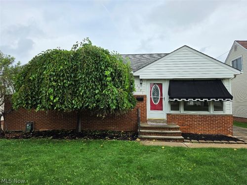 1371 W Miner Rd, Mayfield Heights, OH, 44124-1713 | Card Image