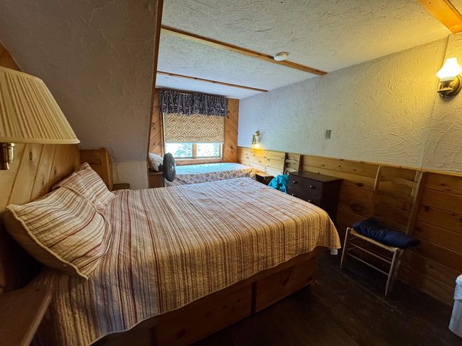 C - 301C Vt Route 100, Condo with 3 bedrooms, 3 bathrooms and null parking in West Dover VT | Image 17