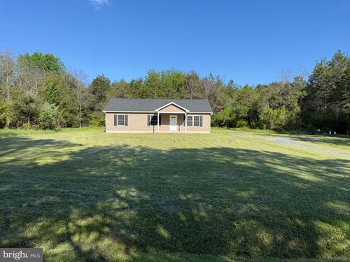 145 Lake Ridge Rd, STRASBURG, VA, 22657-5219 | Card Image