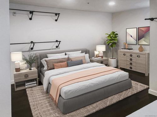 1-1944 State St, San Diego, CA, 92101 | Card Image