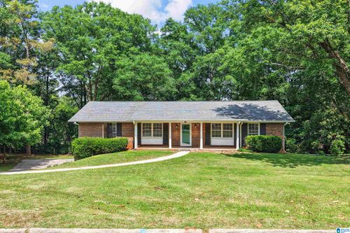 560 Shoshone Dr, MONTEVALLO, AL, 35115-3651 | Card Image