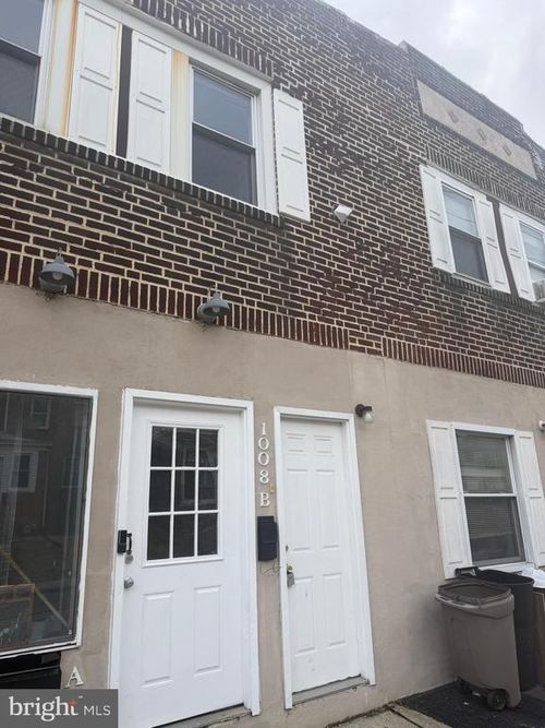 b-1008 Clifton Ave, DARBY, PA, 19023-3517 | Card Image