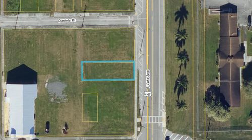 * S Lake Ave, Pahokee, FL, 33476 | Card Image