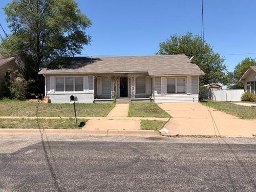 2905 Avenue W, Snyder, TX, 79549-4035 | Card Image
