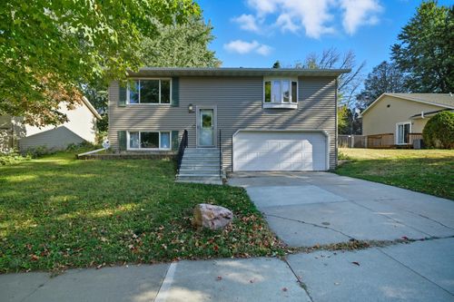 4339 Manor Park Dr Nw, Rochester, MN, 55901-3116 | Card Image