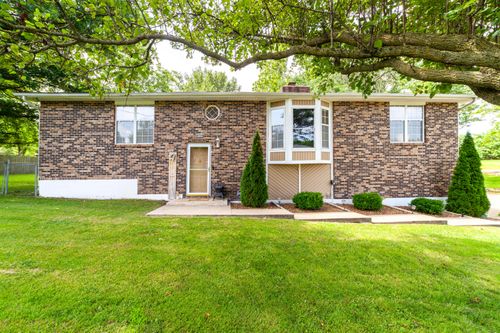 6002 E Molly Ln, Columbia, MO, 65202-6977 | Card Image
