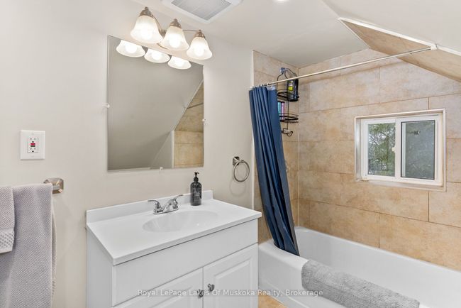 87 Ferguson Rd, House other with 3 bedrooms, 1 bathrooms and 4 parking in Katrine ON | Image 31