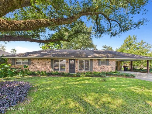 200 Claymore Dr, Lafayette, LA, 70503-3834 | Card Image