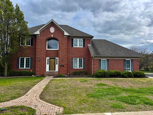 251 Pleasant Dr, Bartlett, IL, 60103-4604 | Card Image