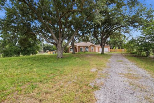 6611 W Knights Griffin Rd, Plant City, FL, 33565-3617 | Card Image