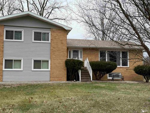 3334 Woodmont Dr, Lambertville, MI, 48144-9623 | Card Image