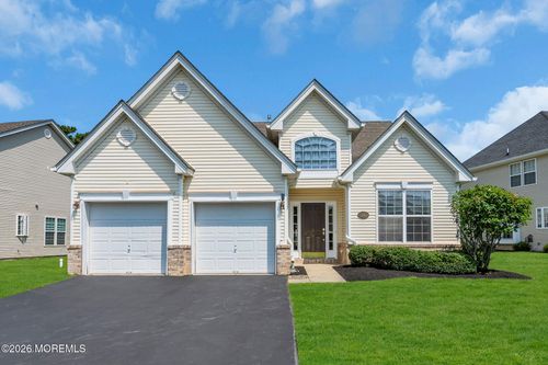 64 Honeysuckle Dr, Manahawkin, NJ, 08050-5432 | Card Image