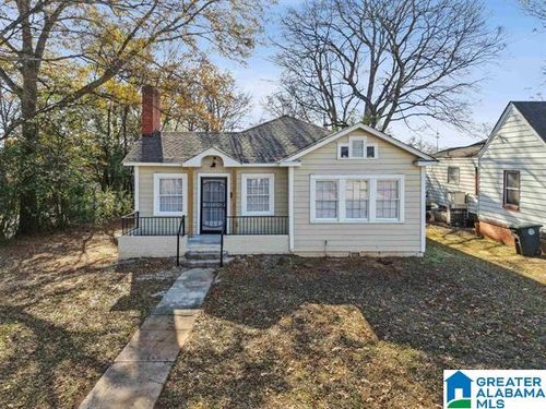 1601 2nd Ct W, Birmingham, AL, 35208-5207 | Card Image
