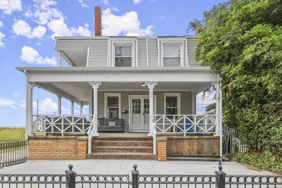 12 East Avenue, House other with 3 bedrooms, 1 bathrooms and 4 parking in West Haven CT | Image 1