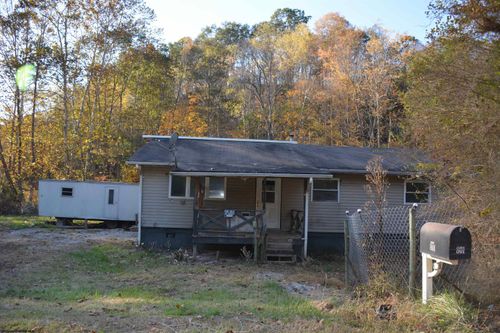 801 Harmony Rd, West Union, WV, 26456-6109 | Card Image