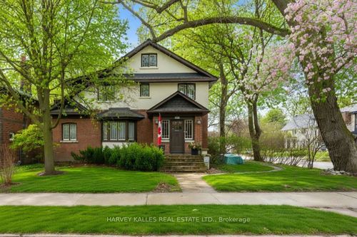 1350 Mount Pleasant Road, Toronto, ON, M4N2T3 | Card Image