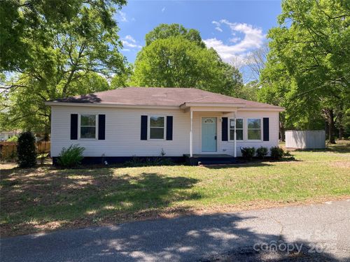 109 Barrett Rd, Cherryville, NC, 28021-9406 | Card Image