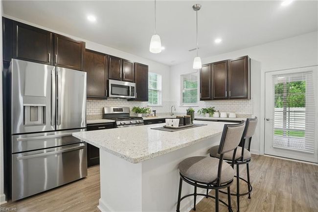 637 Middleton Way, House other with 5 bedrooms, 4 bathrooms and null parking in Chesapeake VA | Image 15