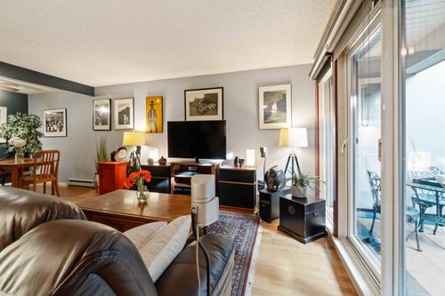 1305 W 8th Ave, Vancouver, BC, V6H3W4 | Card Image