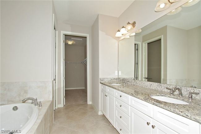 APT-5904 - 11318 Paseo Grande Blvd, Townhouse with 3 bedrooms, 2 bathrooms and null parking in FORT MYERS FL | Image 13