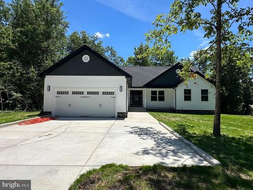 4000 Lakeview Pkwy, LOCUST GROVE, VA, 22508-5436 | Card Image