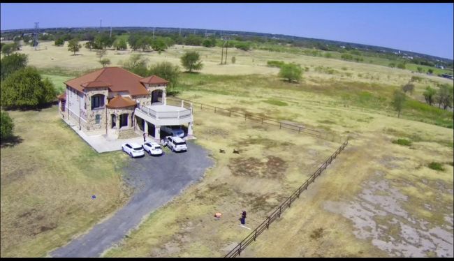 2532 S Highway 171, House other with 4 bedrooms, 5 bathrooms and null parking in Cleburne TX | Image 40