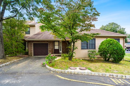 15 Pimlico, West Long Branch, NJ, 07764-1332 | Card Image