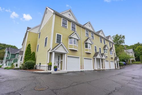 apt-j4-16 Hillside Pl, Norwalk, CT, 06854-2883 | Card Image