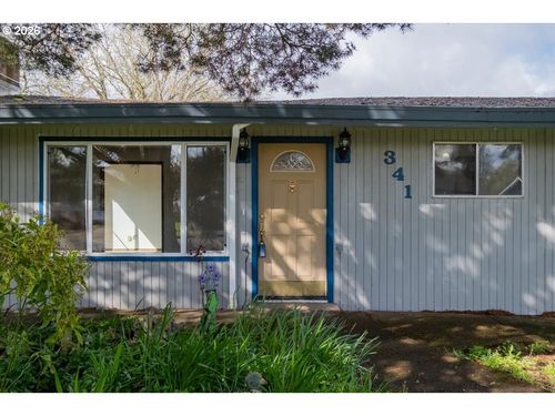 341 Ne Cambridge Cir, Corvallis, OR, 97330-4103 | Card Image