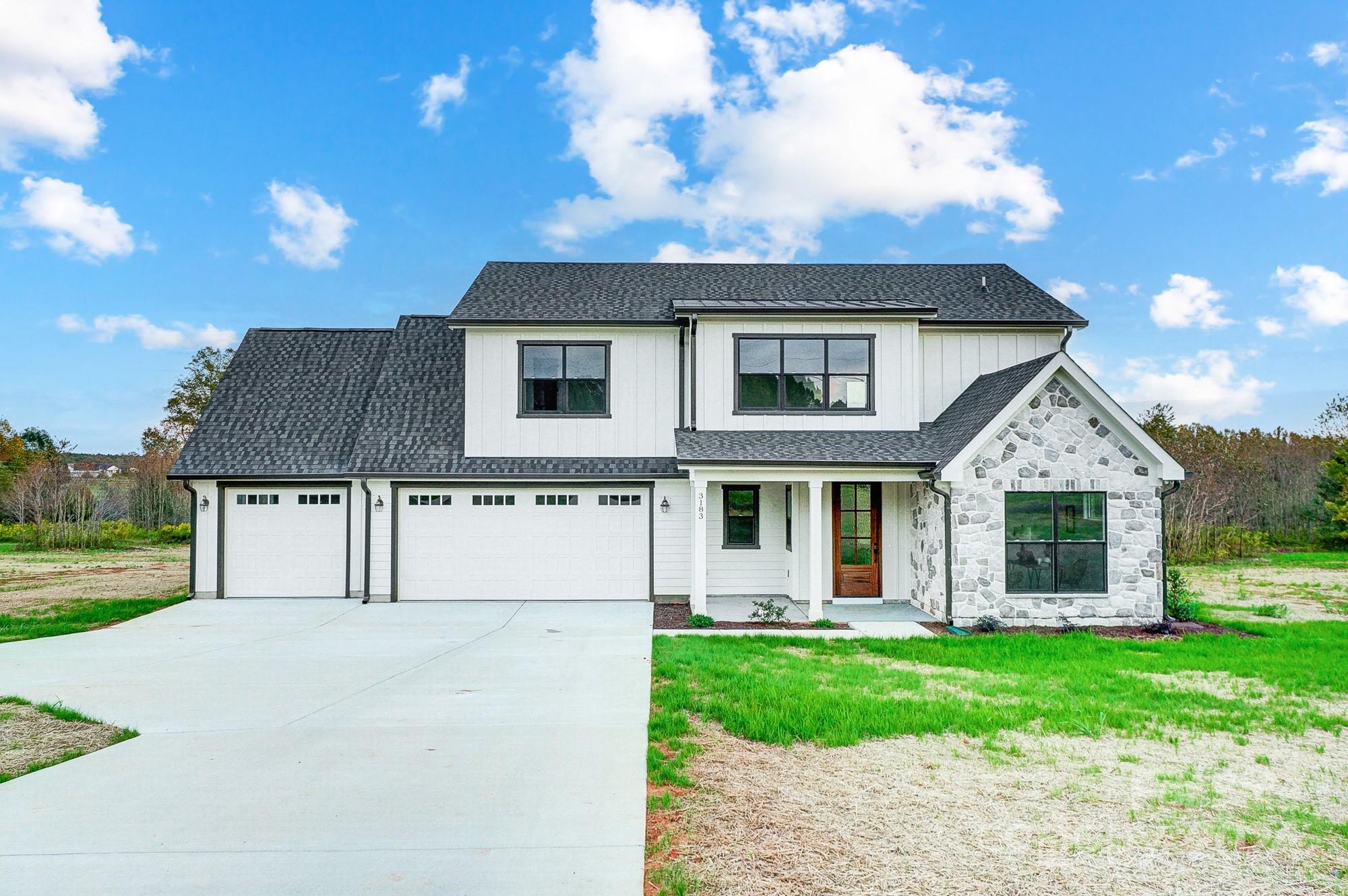Burlingame Dr, Crouse, NC 28033