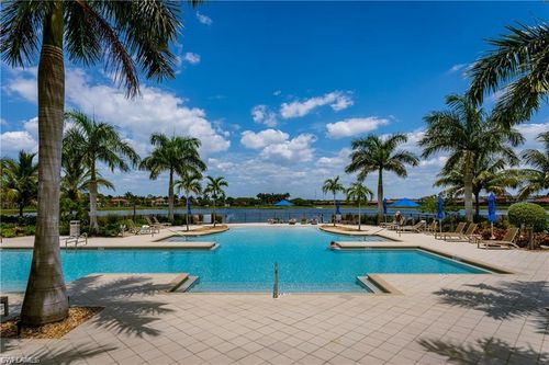 1326 Kendari Ter, NAPLES, FL, 34113-8486 | Card Image