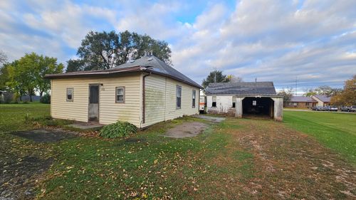 416 Garfield St S, Beardsley, MN, 56211-6009 | Card Image