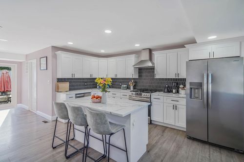 8 Franco Ave, Selden, NY, 11784-1806 | Card Image