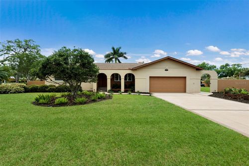 4715 7th Ave W, BRADENTON, FL, 34209-3813 | Card Image