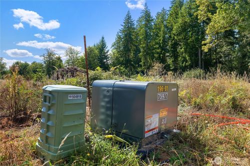 120 E Old Farm Rd, Shelton, WA, 98584-7323 | Card Image