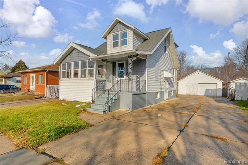 6837 Braun, Center Line, MI, 48015-1122 | Card Image