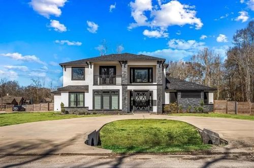 13 Road 660, Dayton, TX, 77535-1123 | Card Image