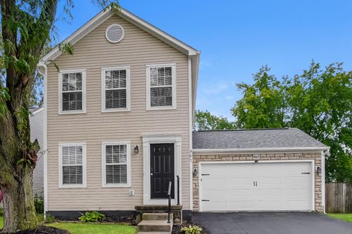 967 Robmeyer Dr, Columbus, OH, 43207-7218 | Card Image