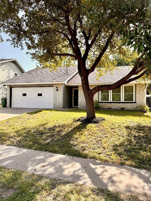 514 Blackberry Dr, Austin, TX, 78745-6504 | Card Image