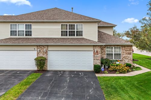 8821 Clare Ave, Mokena, IL, 60448-8611 | Card Image