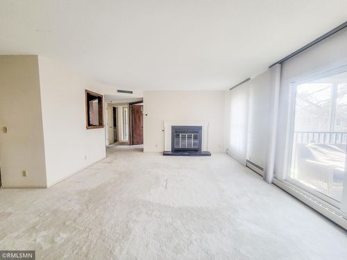 apt-312-3020 Saint Albans Mill Rd, Minnetonka, MN, 55305-3990 | Card Image