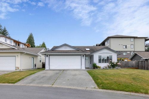 27-535 Shaw Rd, Gibsons, BC, V0N1V8 | Card Image