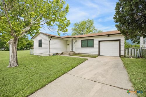 907 Jefferies Ave, Killeen, TX, 76543-4970 | Card Image