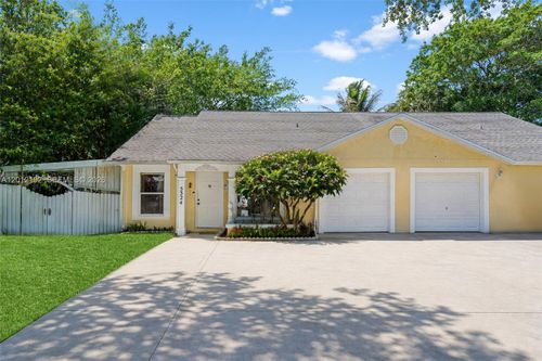 5324 Grey Fox Ct, West Palm Beach, FL, 33415-2604 | Card Image